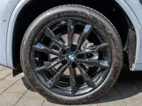 Gebraucht BMW X4 M Sport 184 PS (135 kW) 2023 Grau SUV