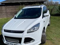 Gebraucht Ford Kuga 163 PS (119 kW) 2014 Weiß SUV