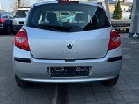 Gebraucht Renault Clio III Dynamique 111 PS (81 kW) 2007 Grau Limousine