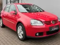 Gebraucht VW Golf VI Edition 80 PS (58 kW) 2008 Rot Kleinwagen