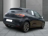 Neu Renault Clio Techno 90 PS (66 kW) 2025 Blackpearlschwarz Kleinwagen