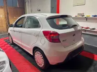 Gebraucht Ford Ka Plus Basis 69 PS (50 kW) 2018 Weiß Kleinwagen