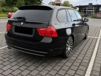 Gebraucht BMW 320 Sport Line 184 PS (135 kW) 2011 Schwarz Kombi