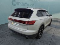 Gebraucht VW Touareg 231 PS (169 kW) 2024 Beige SUV