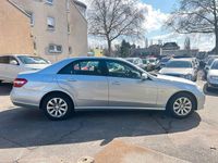 Gebraucht Mercedes E200 184 PS (135 kW) 2009 Silber Limousine
