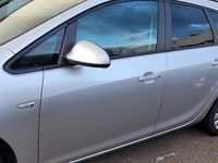 Gebraucht Opel Astra Active 140 PS (102 kW) 2013 Silber Kombi