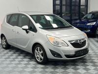 Gebraucht Opel Meriva Design Edition 120 PS (88 kW) 2011 Silber Van / Kleinbus