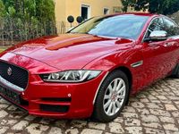 Gebraucht Jaguar XE Pure 200 PS (147 kW) 2017 Firenze red Limousine