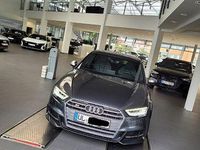 Gebraucht Audi S3 Sport 300 PS (220 kW) 2019 Grau Limousine