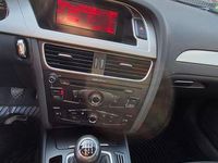 Gebraucht Audi A4 Attraction 120 PS (88 kW) 2008 Schwarz Limousine