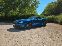Gebraucht Abarth 124 Spider 170 PS (125 kW) 2019 Blau Cabrio