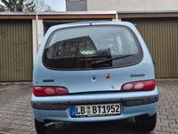 Gebraucht Fiat Seicento 54 PS (39 kW) 2001 Blau Kleinwagen