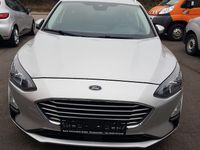 Gebraucht Ford Focus Cool & Connect 120 PS (88 kW) 2020 Silber Limousine