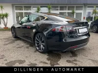 Second-hand Tesla Model S 284 kW (387 CP) 2016 Negru Hatchback