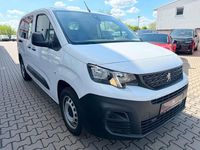 Gebraucht Peugeot Partner Premium 102 PS (75 kW) 2023 Weiß Van / Kleinbus