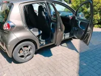 Gebraucht Toyota Aygo 70 PS (51 kW) 2012 Braun Kleinwagen