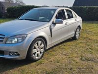 Gebraucht Mercedes C180 156 PS (114 kW) 2010 Silber Limousine