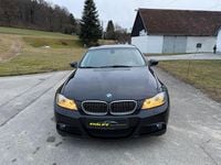 Gebraucht BMW 318 Comfort Edition 143 PS (105 kW) 2011 Schwarz Limousine