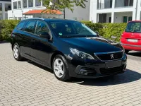 Gebraucht Peugeot 308 Active 131 PS (96 kW) 2018 Schwarz Kombi