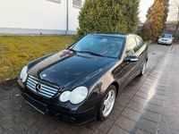 Gebraucht Mercedes C220 143 PS (105 kW) 2001 Schwarz Coupé
