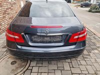Gebraucht Mercedes E250 204 PS (150 kW) 2011 Grau Coupé