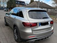 Gebraucht Mercedes GLC200 197 PS (144 kW) 2019 Beige SUV