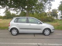 Gebraucht VW Polo 75 PS (55 kW) 2002 Silber Kleinwagen