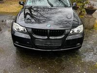 Gebraucht BMW 318 143 PS (105 kW) 2006 Schwarz Limousine