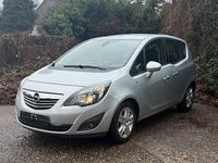 Gebraucht Opel Meriva 110 PS (80 kW) 2013 Silber Van / Kleinbus