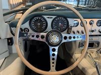 Second-hand Jaguar E-Type 265 CP (194 kW) 1965 Verde Cabrio