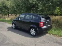 Gebraucht Audi A2 75 PS (55 kW) 2005 Schwarz Kleinwagen