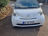 Gebraucht Toyota iQ 90 PS (66 kW) 2010 Weiß Kleinwagen