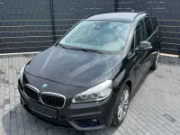 Gebraucht BMW 220 Sport Line 190 PS (139 kW) 2017 Saphirschwarz Van / Kleinbus