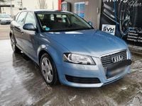 Używany Audi A3 125 KM (91 kW) 2010 Niebieski Hatchback