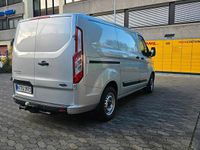 Gebraucht Ford Transit Custom 112 PS (82 kW) 2019 Silber Van / Kleinbus