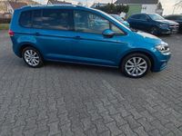 Gebraucht VW Touran Join 116 PS (85 kW) 2019 Blau Van / Kleinbus