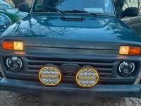 Gebraucht Lada niva 82 PS (60 kW) 2010 Grün SUV