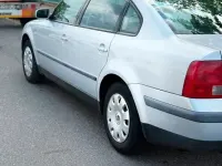 Gebraucht VW Passat 101 PS (74 kW) 2000 Grau Kombi