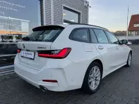 Gebraucht BMW 320 Sport Line 190 PS (139 kW) 2023 Weiß Kombi