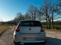 Gebraucht BMW 118 130 PS (95 kW) 2006 Silber Kleinwagen