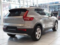 Gebraucht Volvo XC40 129 PS (94 kW) 2023 Grau SUV