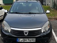 Gebraucht Dacia Sandero Stepway 82 PS (60 kW) 2012 Grau Limousine