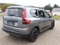 Neu Dacia Jogger Extreme 101 PS (74 kW) 2025 Grau Van / Kleinbus