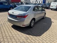 Gebraucht Toyota Corolla Cool 99 PS (72 kW) 2017 Silber Limousine