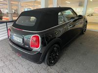 Second-hand Mini One Cabriolet 102 CP (75 kW) 2017 Negru Cabrio