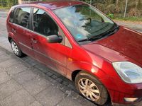 Gebraucht Ford Fiesta 80 PS (58 kW) 2002 Rot Kleinwagen