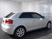 Gebraucht Audi A3 125 PS (91 kW) 2008 Silber (metallic) Kleinwagen