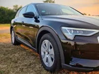 Gebraucht Audi e-tron 230 kW (313 PS) 2022 Schwarz SUV