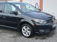 Gebraucht VW Touran 105 PS (77 kW) 2011 Schwarz Van / Kleinbus