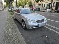 Gebraucht Mercedes C180 144 PS (105 kW) 2003 Silber Limousine